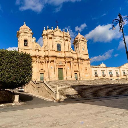 Casa Rurale Noto Antica Apartment Екстериор снимка